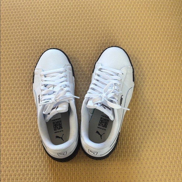 Puma Shoes - Picture 4 of 6